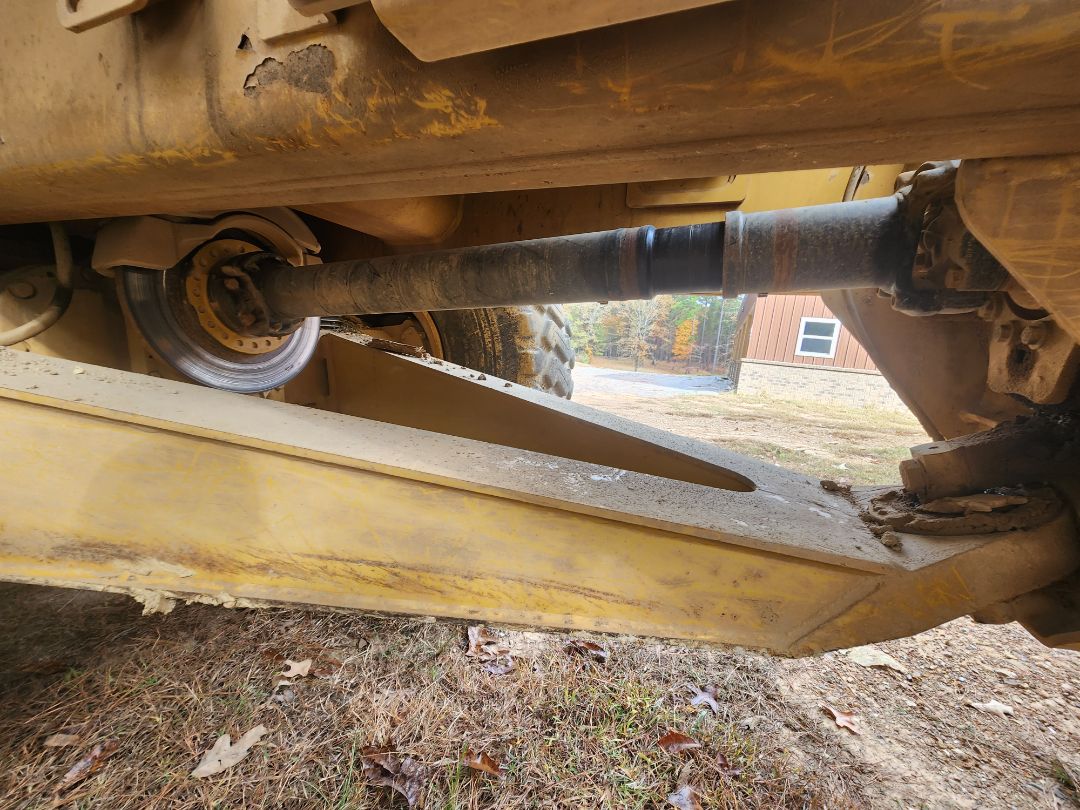 2012 CATERPILLAR 725 - Image 10